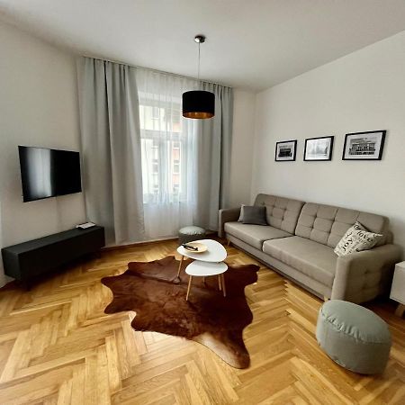 Firstclass 2R_Apartment In Лайпциг Екстериор снимка